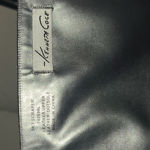 Kenneth Cole black leather tall boots - Picture 7 of 8
